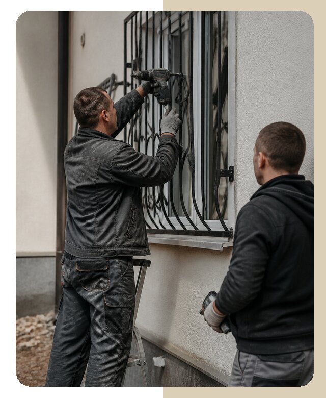 Установка наружных решеток в Волжском от 4964 р. | ДвериЛегко-Влж